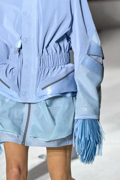 Look 33